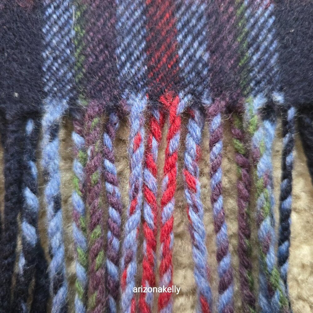 Aran Sweater Market Extra Fine Merino Wool Blue Plaid Scarf - Picture 6 of 10